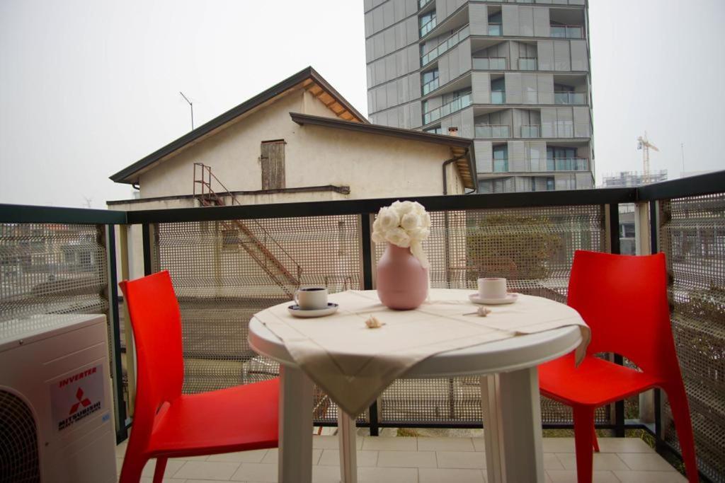 Quito Residence Movida E Spiaggia Лидо-ди-Езоло Экстерьер фото